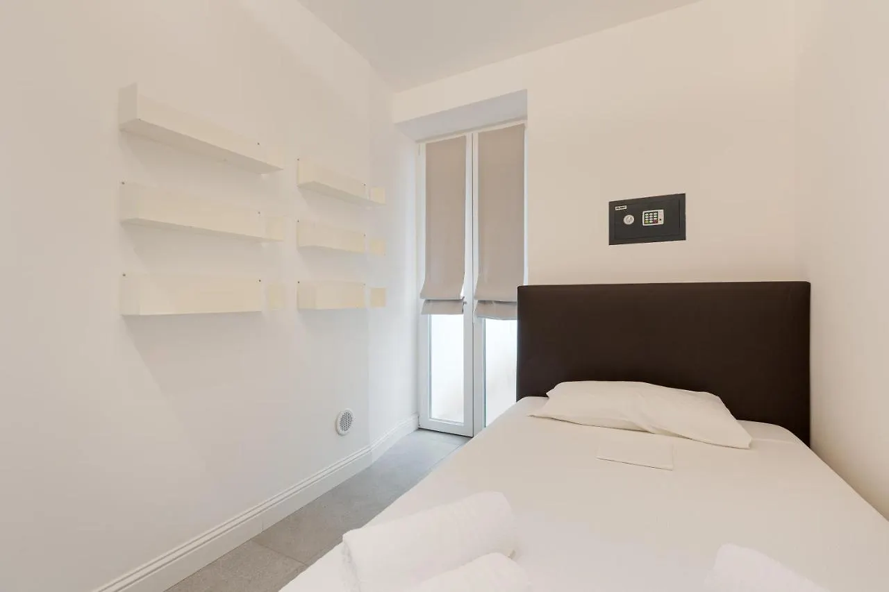 Apartament Apt Milano-Moscova Con Terrazzo Condiviso Włochy