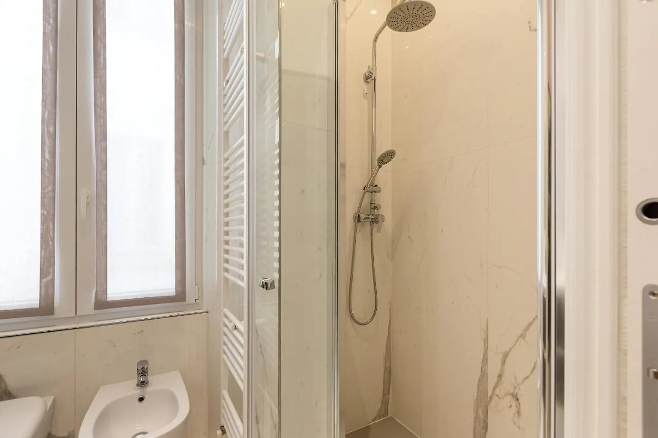 Apt Milano-Moscova Con Terrazzo Condiviso Apartman